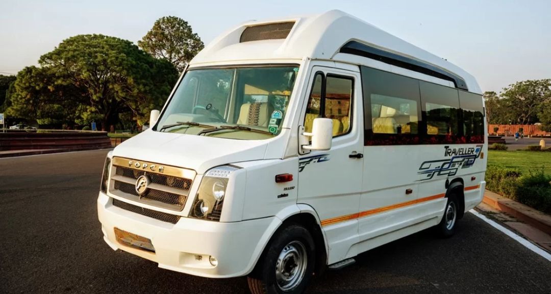 Planning a family trip outside pune: hiring tempo traveller is the best choice