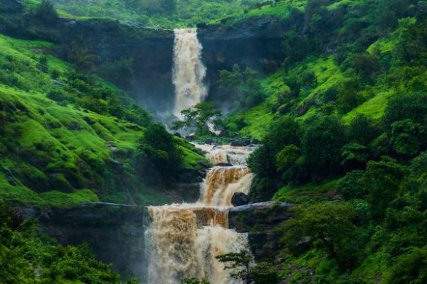 Plan your road trip to famous hill stations near pune